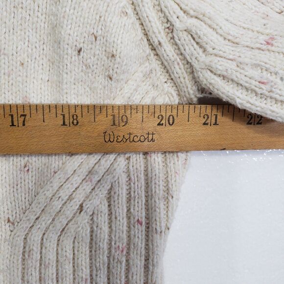 Liz Claiborne Crewneck Sweater, Size XL - Picture 5 of 8